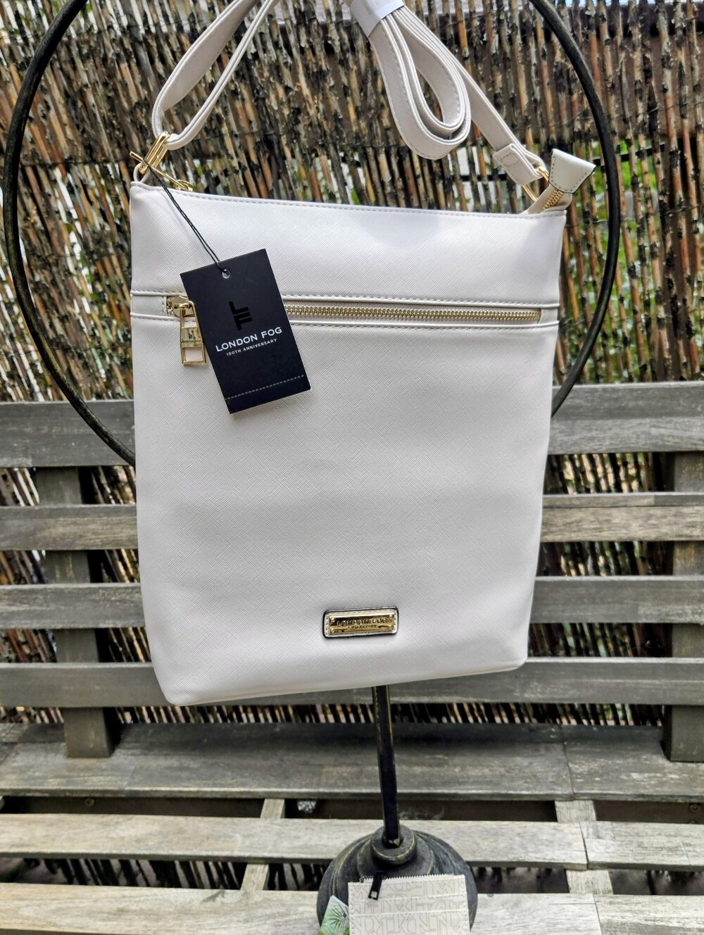 LONDON FOG Cream Crossbody Bag with Gold Hardware + Badgley MISCHKA Cardholder - Picture 7 of 8
